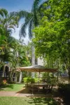 Sanctuary Lake Apartments Hotel in zona Superbee Honeyworld