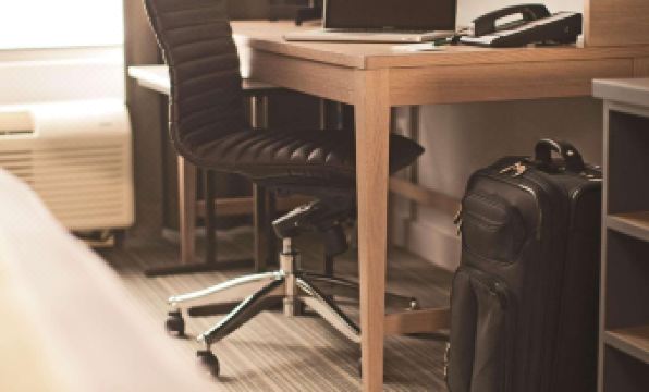 Country Inn & Suites by Radisson, Germantown, WI