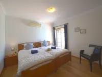 Sunny Beach Retreat