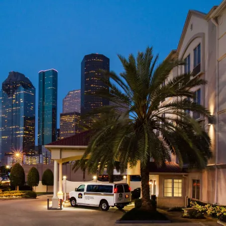 Best Western Plus Downtown Inn Suites