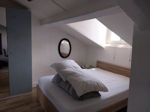 2 Rooms Flat Clichy Levallois