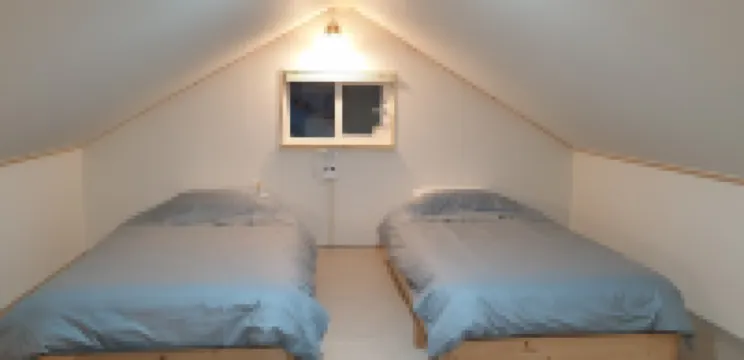 Full Moon Dalbawi Pension