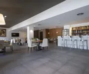 Blau Gran Hotel Las Caldas, a Member of Radisson Individuals - bar