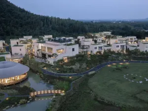 Blossom House Changxing