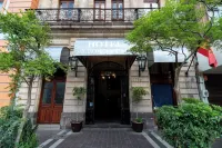 Hotel Santiago de Compostela - Guadalajara Centro Historico