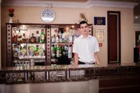 Hotel Lilia - Bar
