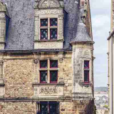 Novotel Le Mans Hotel Exterior