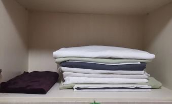 Wuweiju Your Home Far Away Apartment (Zhengxue Road)