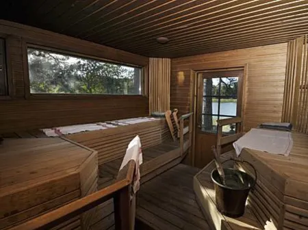 Lövkulla Отели рядом с достопримечательностью «Lindbergin puutarha»