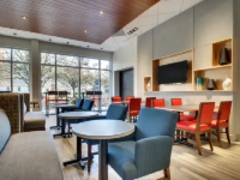 Holiday Inn Express & Suites CHARLESTON NE MT PLEASANT US17 by IHG Hotels in Mount Pleasant