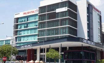 Super 8 Hotel @ Bayan Baru