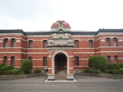 千草ホテル 九州国際大学 大学事務局学生支援室周辺のホテル