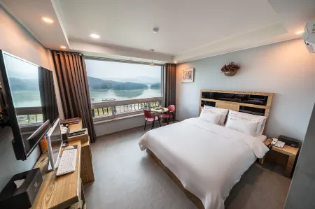 Anseong Lake Hotel