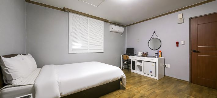 Gwangyang Cozy Hotels in Gwangyang