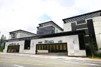 Yesan Deoksan JJ Hot Spring Self Check-in Hotel Hotels near Korea Traditional Architecture Museum