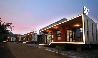 56st 펜션 용소폭포 주변 호텔