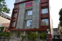 Satyam Hotel