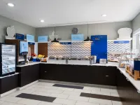 Holiday Inn Express FORT BRAGG by IHG - breakfast