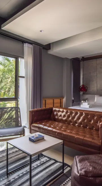 ห้องสวีทเตียงคิงไซส์เอ็กเซ็กคิวทีฟพร้อมโซฟา