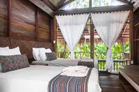 Harana Surf Resort โรงแรมใน