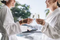 Moana Surfrider, A Westin Resort & Spa, Waikiki Beach - Baarit