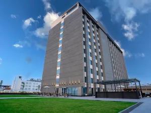 Holiday Inn Lucknow Airport