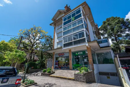 Apartamento Helena - Stay House Temporada Отели рядом с Canela Airport