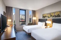 提比里斯希爾頓花園飯店