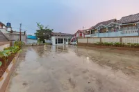 RedDoorz Syariah Plus Near Sukabumi Station Hotel a Cikole