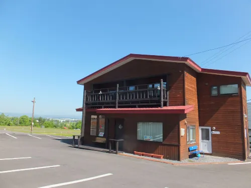 Log House Kurumi Hotels in Higashikagura