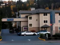 Bay City Inn Hotels near Trader Joe's