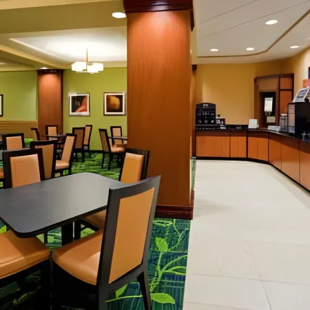 Fairfield Inn & Suites Indianapolis Downtown
