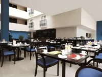 Fiesta Inn Toluca Tollocan - พร้อมอาหารเช้า