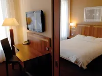 Hotel the Originals du Grand Monarque Nantes Gare Các khách sạn gần Musée des Beaux-Arts de Nantes