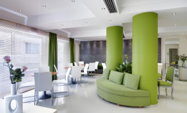 Phidias Piraeus Hotel