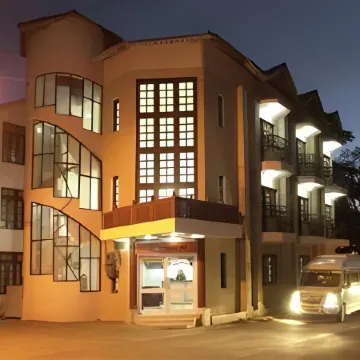 Hotel Himgiri