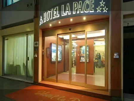 Hotel la Pace