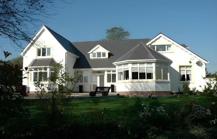 Hazelwood House