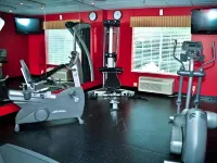 Country Inn & Suites by Radisson, Clinton, IA - Gym