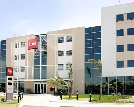 イビス ヴィトーリア アエロポルト セーハのホテル