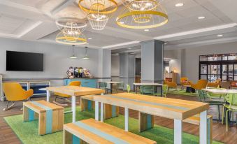 Wingate by Wyndham Charlotte Airport South/ I-77  Tyvola