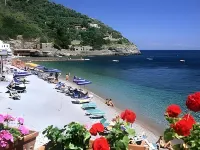 Torre Turbolo Apartments - Beach