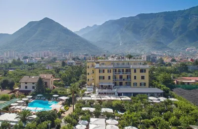 La Medusa Hotel - Dimora di Charme Hotels near Stadio Romeo Menti