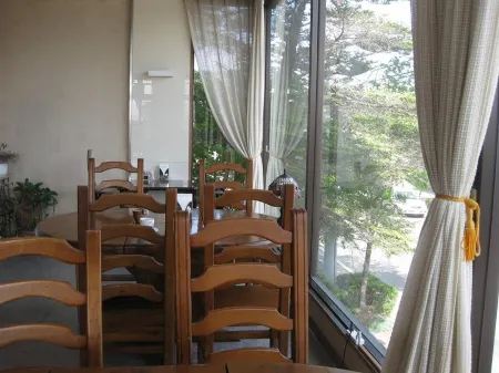 Garden Hotel Kitakata Отели рядом с достопримечательностью «Kitakata City Art Museum»