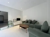 Lanna Bali KumnunTuo Hotels in Mueang Phichit District