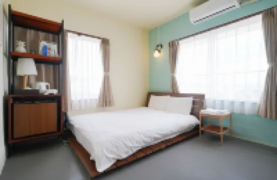 Adan Hotel