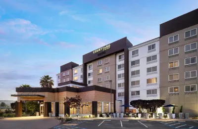 Courtyard San Francisco Airport Burlingame 벌링게임 호텔