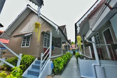 Budget Beach Resort Hotel in zona Teluk Nipah Beach