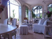 Villa Caprichosa Boutique Hotels