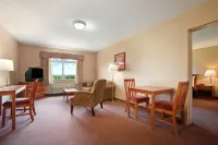 Ramada by Wyndham Strasburg/Shenandoah Valley Hotel di Middletown